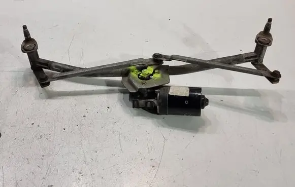 Audi A3 S3 8L Front wiper linkage and motor 1J0955325A