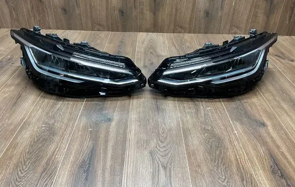 Volkswagen Golf VIII Headlights/headlamps set 5H1941005A 5H1941006A
