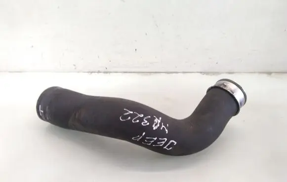 Jeep Grand Cherokee (WK) Intercooler hose/pipe