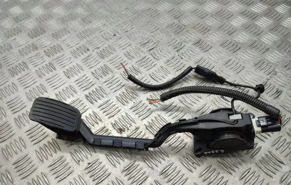 Peugeot 607 Accelerator throttle pedal 9651510780