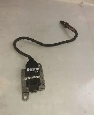 Mercedes-Benz GLB x247 Lambda probe sensor A0009052012