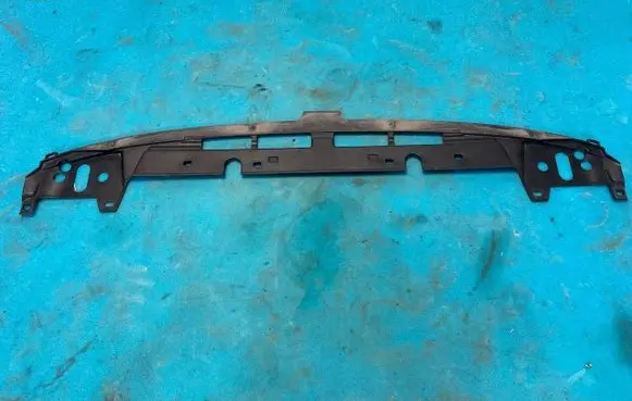 Land Rover Range Rover Velar Other engine bay part J8A28C436