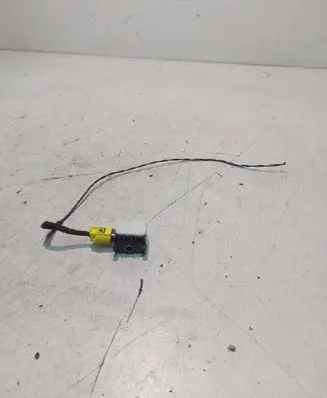 Mercedes-Benz S W221 Airbag deployment crash/impact sensor 0038202826 270808 404876