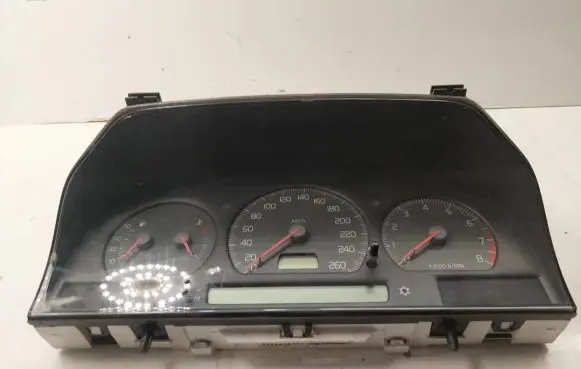 Volvo C70 Speedometer (instrument cluster) 9148926 69794660T 148926