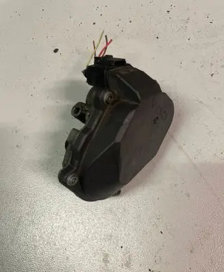 Audi A5 8T 8F Intake manifold valve actuator/motor 059129086L A2C53289031 1019809S06