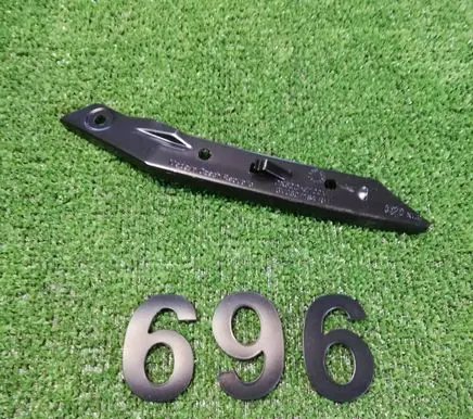 Audi A3 S3 8V Front bumper mounting bracket 8V0807184