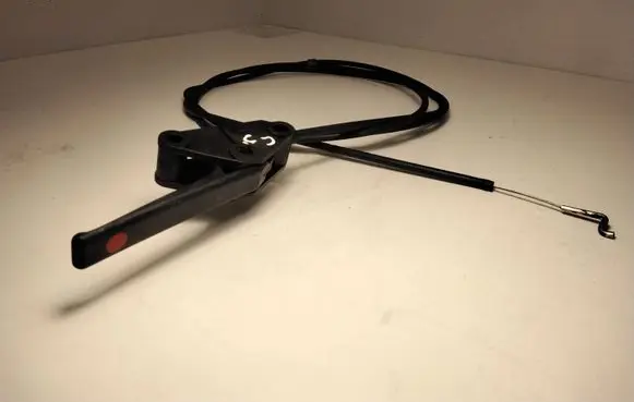Engine bonnet/hood lock release cable