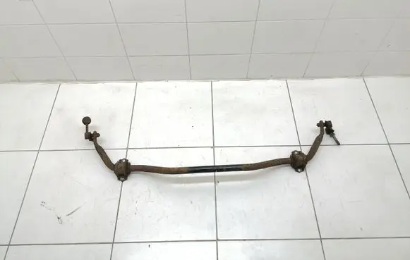 Lexus IS 220D-250-350 Front anti-roll bar/sway bar