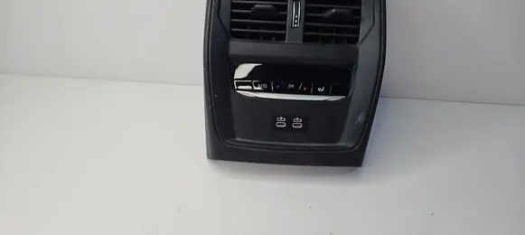 BMW 4 G22 G23 G24 G26 Rear air vent grill 6806816 51166806816