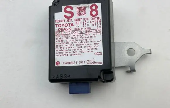 Toyota Prius+ (ZVW40) Keyless (KESSY) go control unit/module 8974047080 1551A13CZD 2713000503