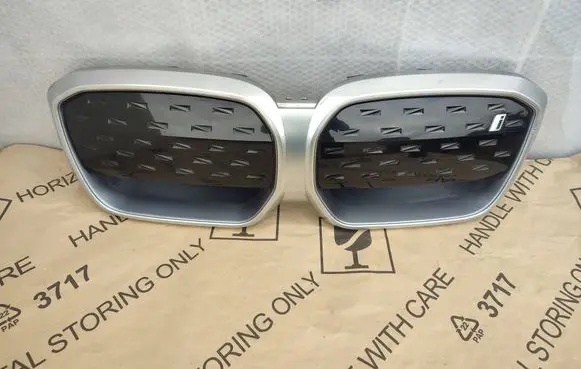 BMW iX3 G08 Front bumper upper radiator grill 9881798 51119881798 18479712