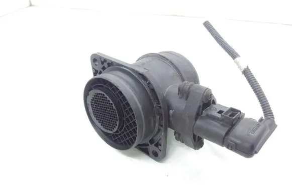 Skoda Octavia Mk2 (1Z) Mass air flow meter 038906461B 0281002531