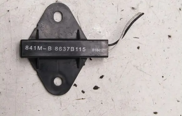 Mitsubishi Eclipse Cross Aerial antenna amplifier 8637B115