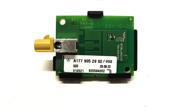 Mercedes-Benz EQS V297 Aerial antenna amplifier A1779052902