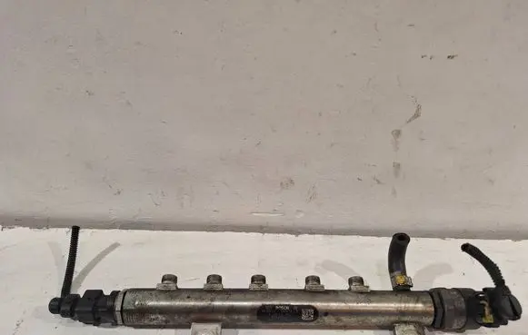 Opel Astra H Fuel main line pipe 0445214056