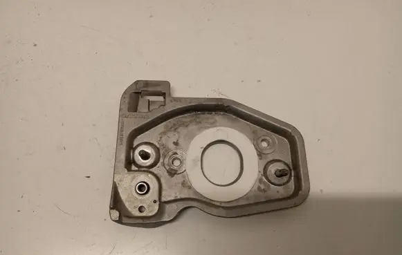 Volvo XC60 ABS pump bracket 31676894
