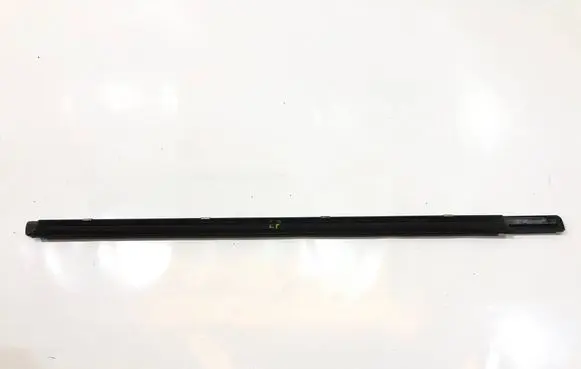 Mercedes-Benz C W203 Rear door windshield rail 