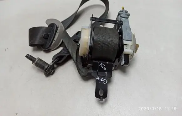 KIA Sportage Front seatbelt 888103U210ED
