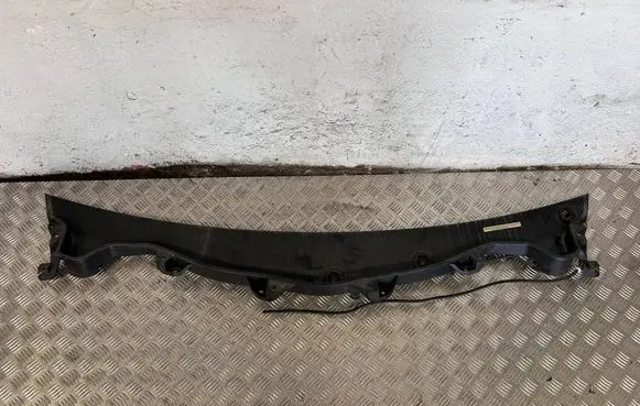 Tesla Model X Wiper trim 103624500E