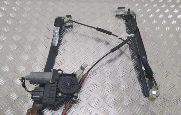 Ford Mondeo Mk III Front door window regulator with motor 0130821771 C7Y2A 1S71F23200BX
