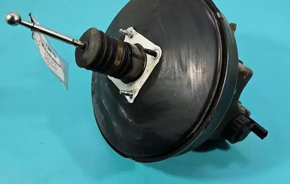 Volkswagen Tiguan Brake booster 3C1614105AH IMPRK1526702