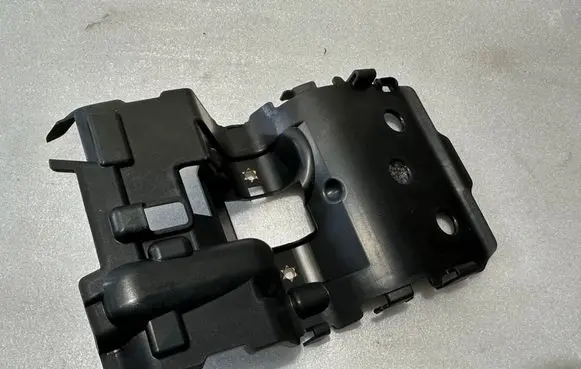 Porsche Cayenne (92A) Steering wheel column trim 7P5880515