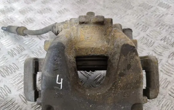 Land Rover Discovery Sport Front brake caliper 4A426M