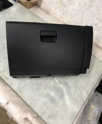 Seat Arona Glove box 6F1857103M