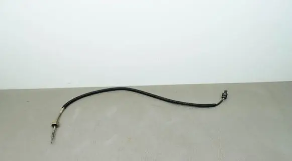 Mercedes-Benz GLC X253 C253 Oil temperature sensor A0009059705