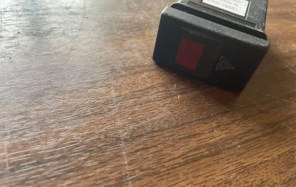 Audi A4 S4 B5 8D Hazard light switch 8D0941509