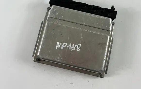 Volvo XC90 Engine control unit/module ECU 08675760A 0261207712