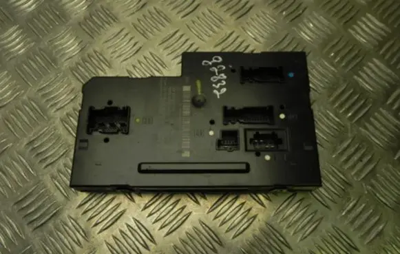 Mercedes-Benz C AMG W204 Comfort/convenience module A2049060405