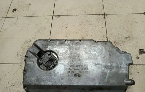 Audi A6 S6 C5 4B Oil sump 059103604F
