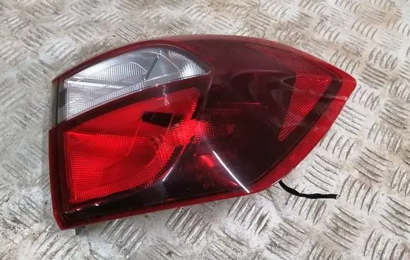 Rear/tail lights