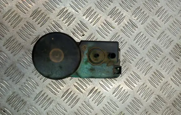 Audi A4 S4 B5 8D Central locking vacuum pump 4A0862257A