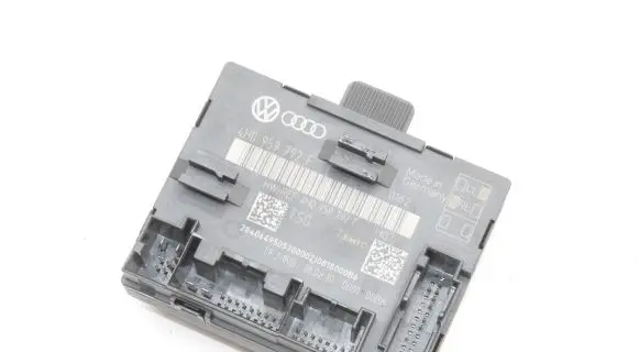 Audi A8 S8 D4 4H Door control unit/module 4H0959792F
