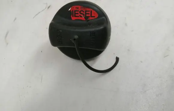 BMW 5 E60 E61 Fuel tank filler cap 7786331C