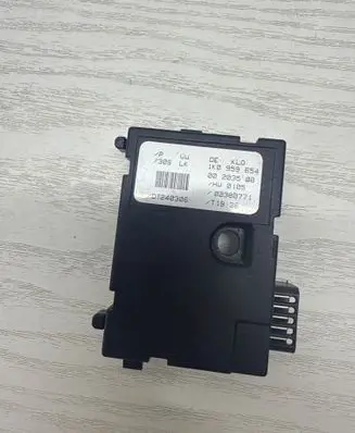 Volkswagen Golf V Steering angle sensor 1K0959654 00203500 02380771