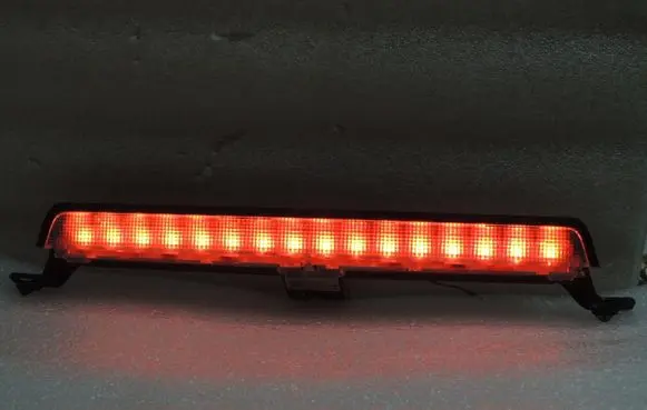 Volvo XC70 Third/center stoplight 8658948