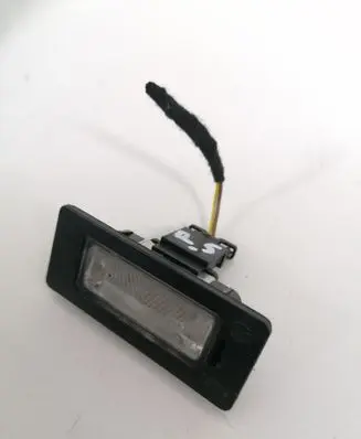 Audi Q5 SQ5 Number plate light 8T0943021