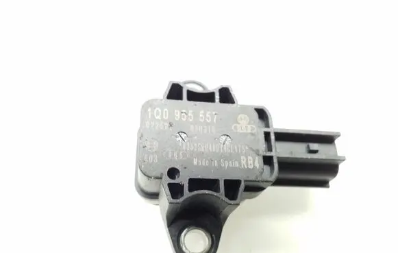 Volkswagen Cross Polo Airbag deployment crash/impact sensor 1Q0955557