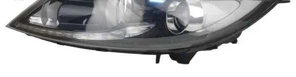 KIA Sportage Headlight/headlamp 921013U310