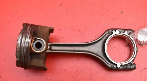 Audi A3 S3 8V Piston 04EAM