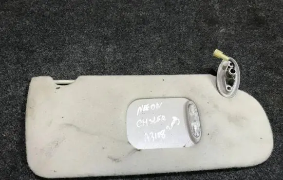 Chrysler Neon II Sun visor