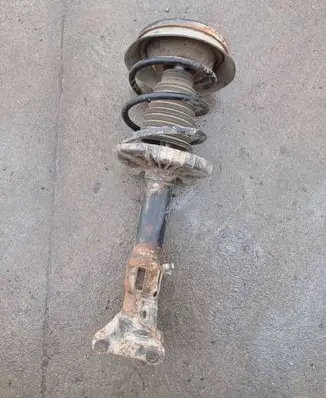 Mercedes-Benz C W203 Front shock absorber/damper a2033201630