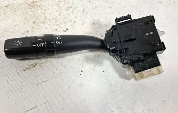 Toyota Corolla Verso AR10 Indicator stalk 173650