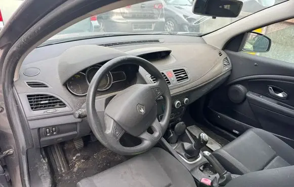 Renault Megane III Dashboard 