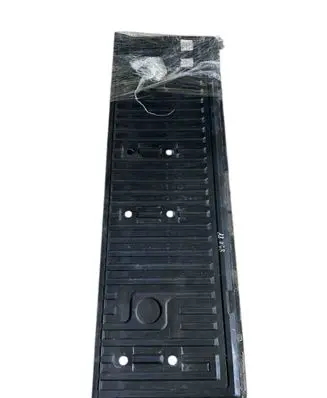Mitsubishi L200 Tailgate trim MZ314287S4