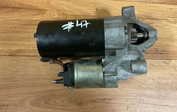 Citroen C5 Starter motor 9648111680 0001108400