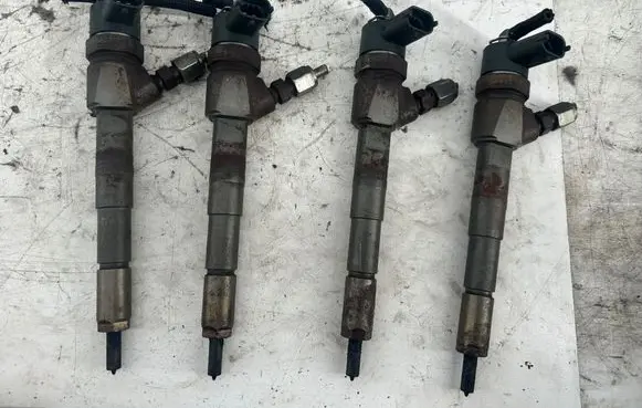 Opel Combo D Fuel injectors set 0445110524 0445110524LW
